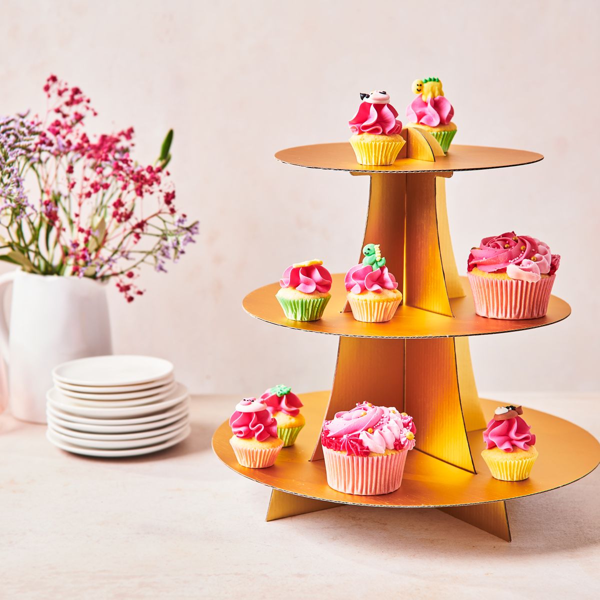 FunCakes stojan na muffiny a cupcakes 3-patrový zlatý