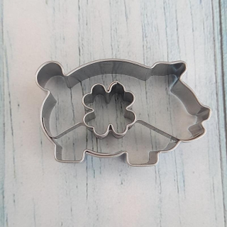 Vykrajovátko na perníčky prasátko se čtyřlístkem