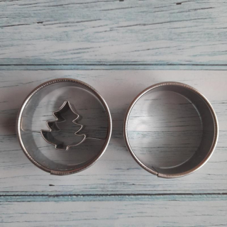 Vykrajovátka sada 2 ks - kolečko a kolečko se stromkem větší