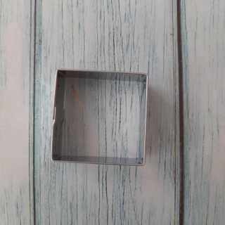 Vykrajovátko čtvereček